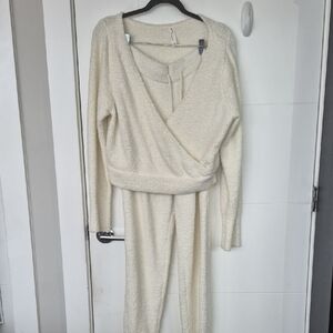 Anthropologie Cream Cozy Fuzzy Loungewear Top